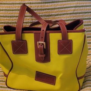 DOONEY & BOURKE BRIGHT YELLOW SHOPPER TOTE- 12X10X6
